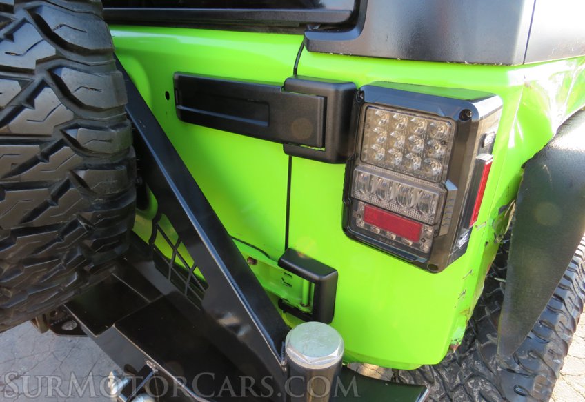 2013 Jeep Wrangler Unlimited - Image 19