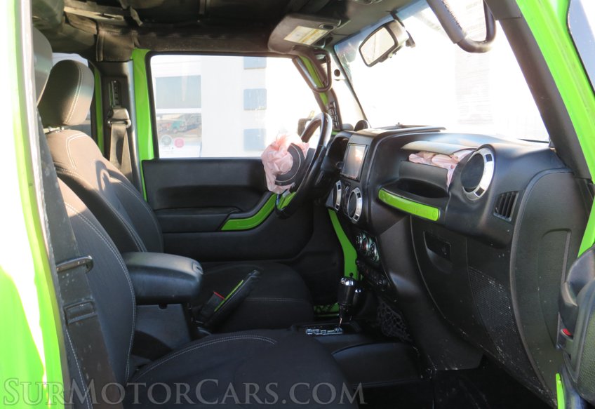 2013 Jeep Wrangler Unlimited - Image 33