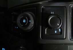 2018 Ford F-150 - Image 38