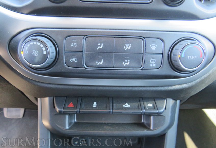 2022 Chevrolet Colorado - Image 39