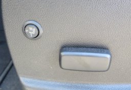 2022 Chevrolet Colorado - Image 45