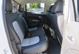 2022 Chevrolet Colorado - Image 31