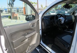 2022 Chevrolet Colorado - Image 22