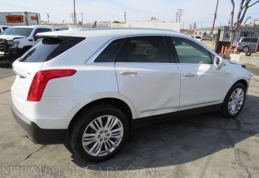 2018 Cadillac XT5 - Image 10