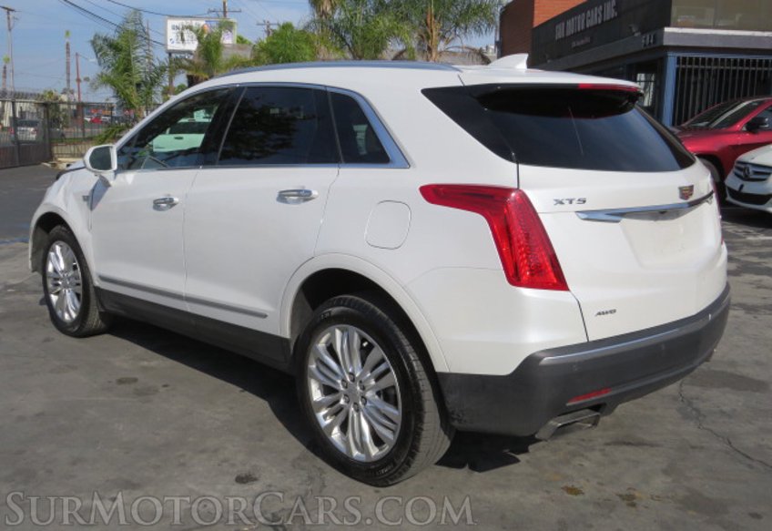 2018 Cadillac XT5 - Image 7