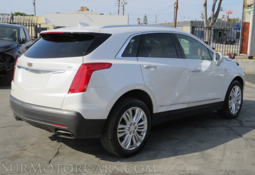 2018 Cadillac XT5 - Image 8