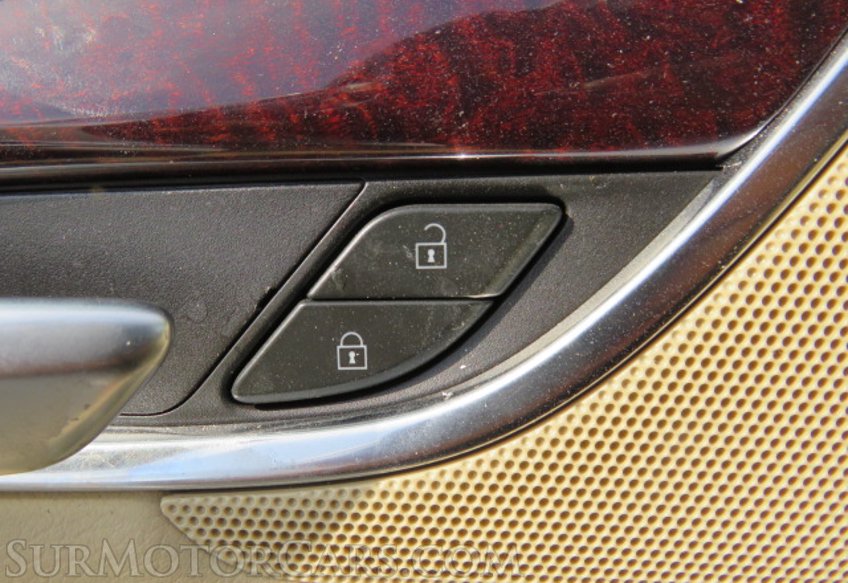 2018 Cadillac XT5 - Image 49