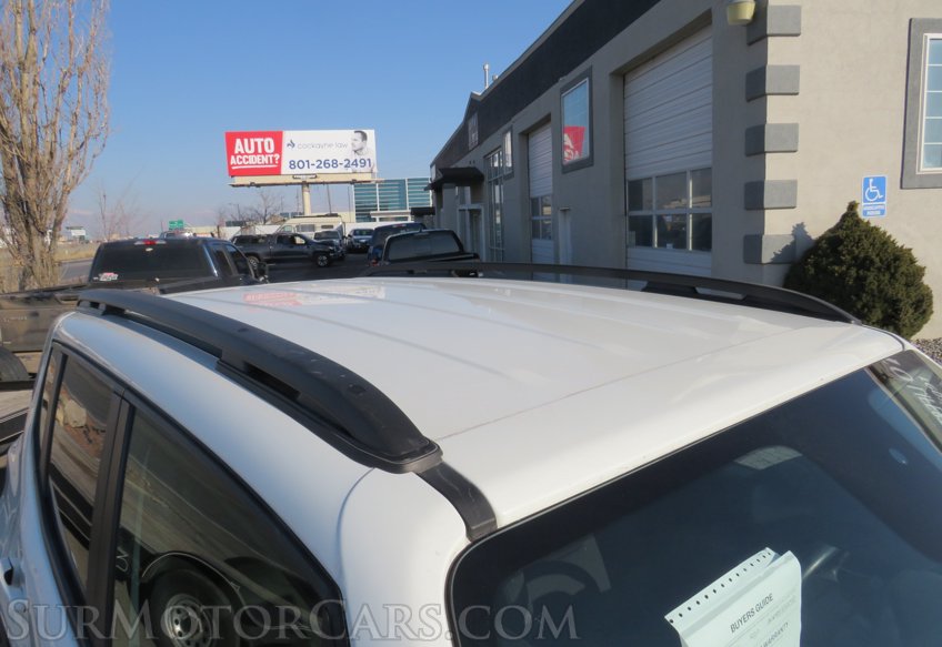 2020 Jeep Renegade - Image 18