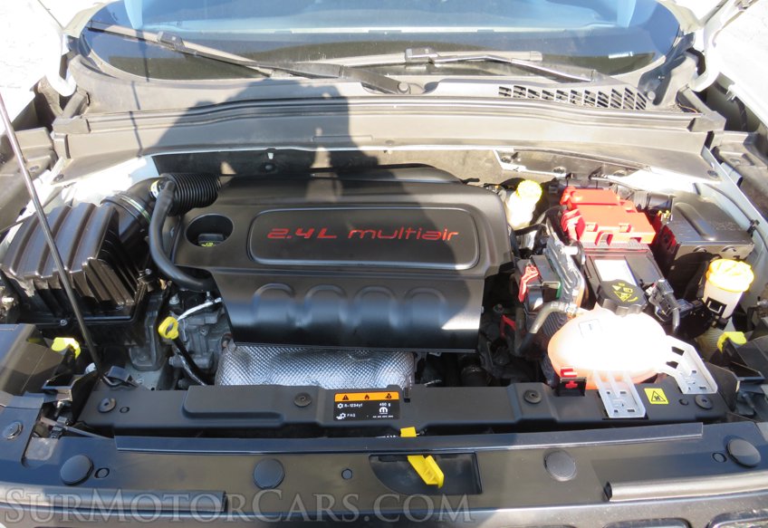 2020 Jeep Renegade - Image 64