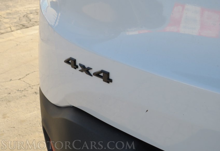 2020 Jeep Renegade - Image 25