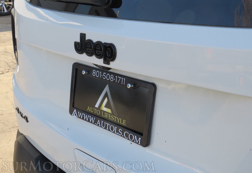 2020 Jeep Renegade - Image 24