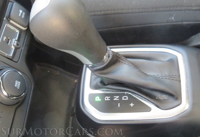 2020 Jeep Renegade - Image 48