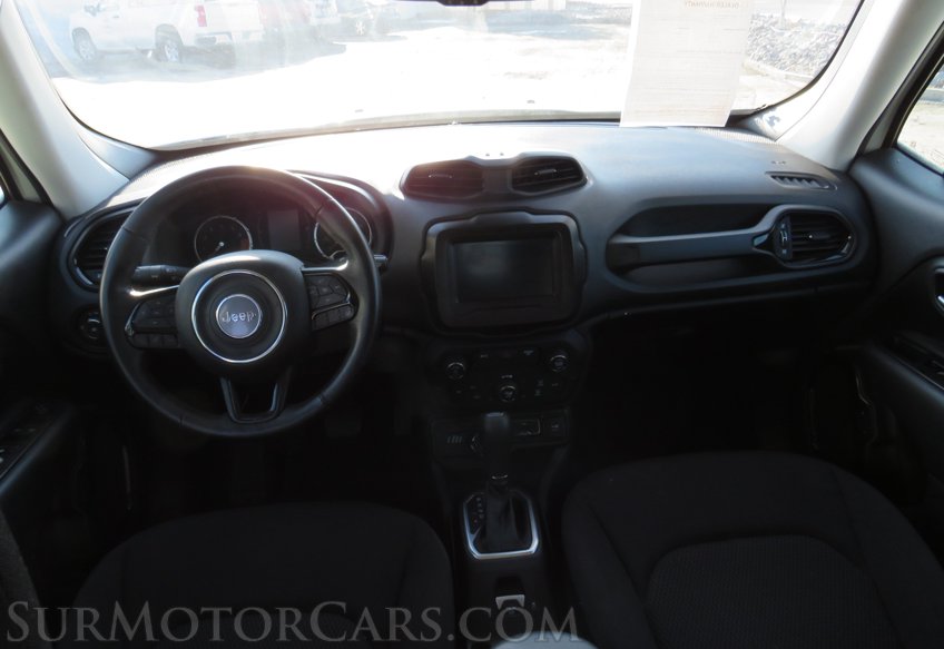 2020 Jeep Renegade - Image 29