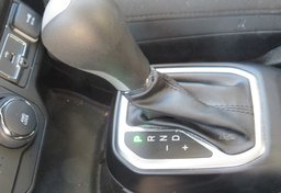 2020 Jeep Renegade - Image 48