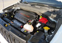 2020 Jeep Renegade - Image 63