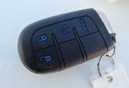 2020 Jeep Renegade - Image 57