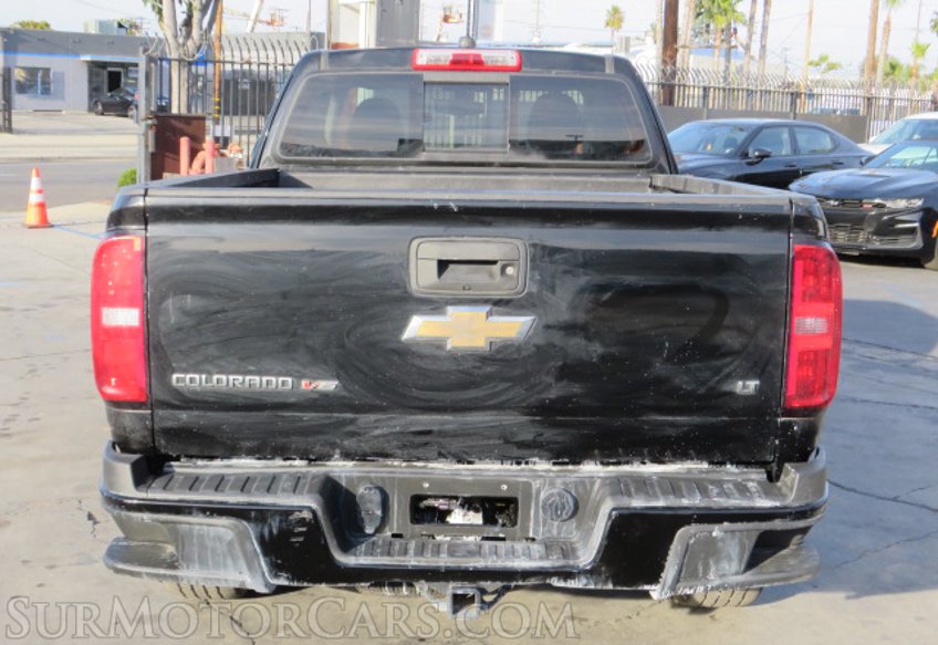 2018 Chevrolet Colorado - Image 12