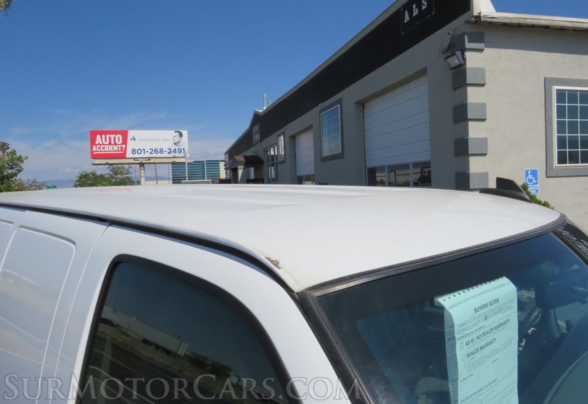 2019 Chevrolet Express Cargo Van - Image 17