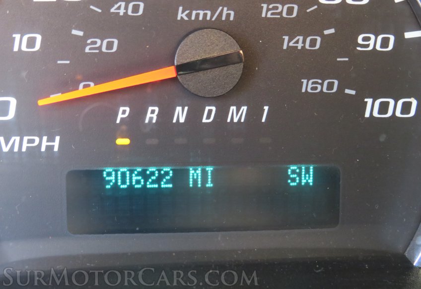 2019 Chevrolet Express Cargo Van - Image 30