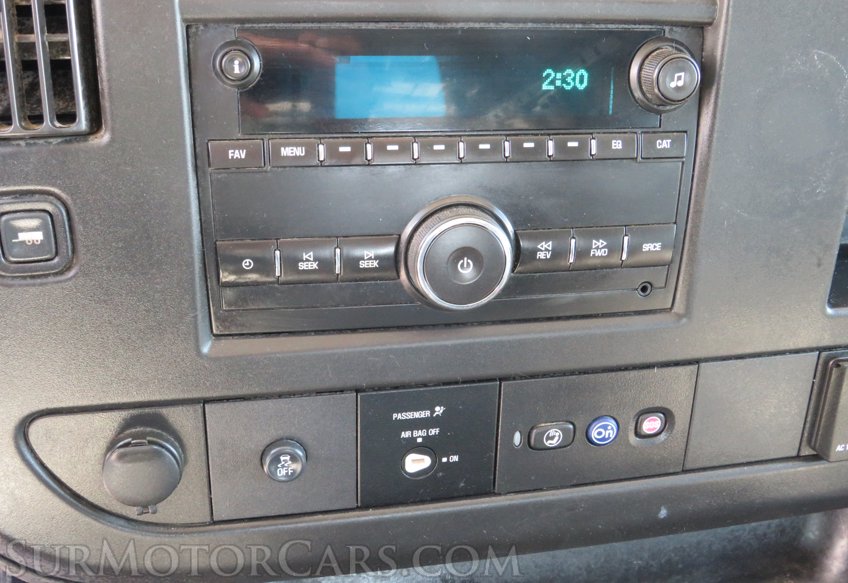 2019 Chevrolet Express Cargo Van - Image 33