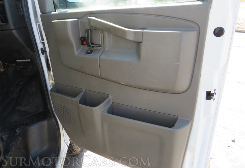 2019 Chevrolet Express Cargo Van - Image 42