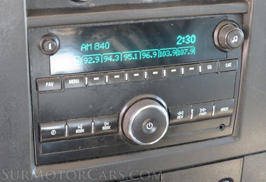 2019 Chevrolet Express Cargo Van - Image 32