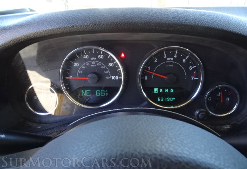 2015 Jeep Wrangler - Image 28