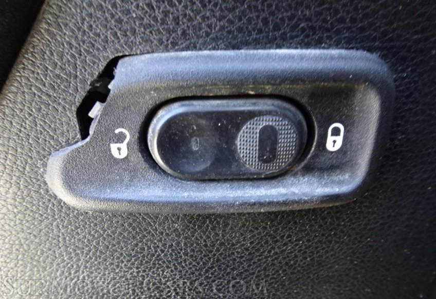 2015 Jeep Wrangler - Image 37
