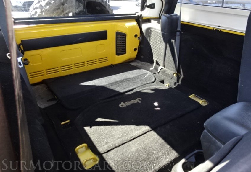 2015 Jeep Wrangler - Image 25