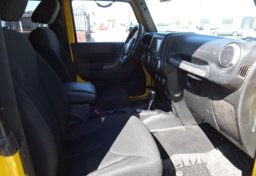 2015 Jeep Wrangler - Image 23