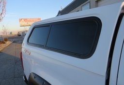 2018 Chevrolet Colorado - Image 13