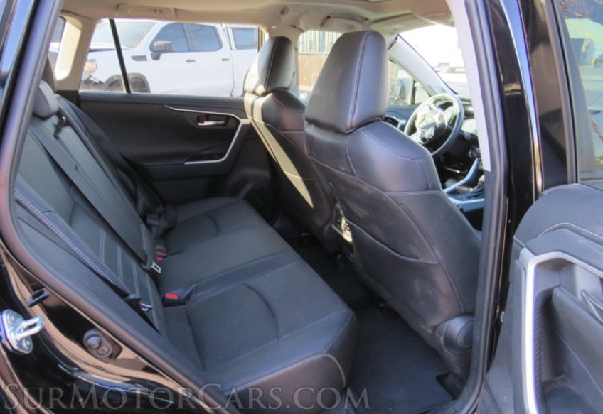 2021 Toyota RAV4 - Image 28