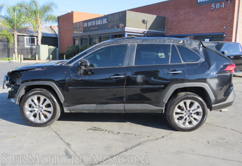 2021 Toyota RAV4 - Image 5