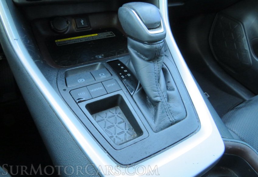 2021 Toyota RAV4 - Image 40