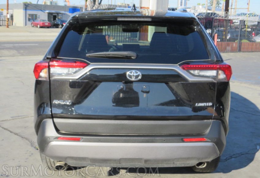 2021 Toyota RAV4 - Image 11