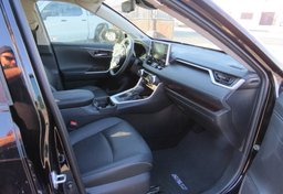 2021 Toyota RAV4 - Image 24