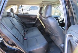 2021 Toyota RAV4 - Image 27