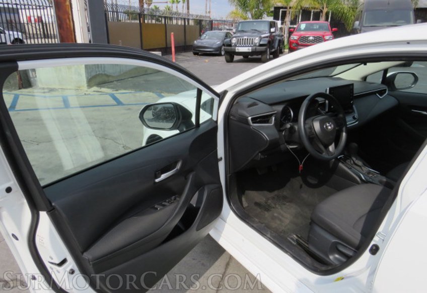 2021 Toyota Corolla - Image 19