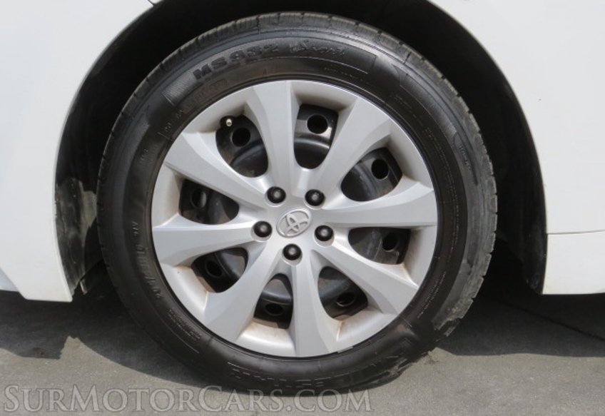 2021 Toyota Corolla - Image 18