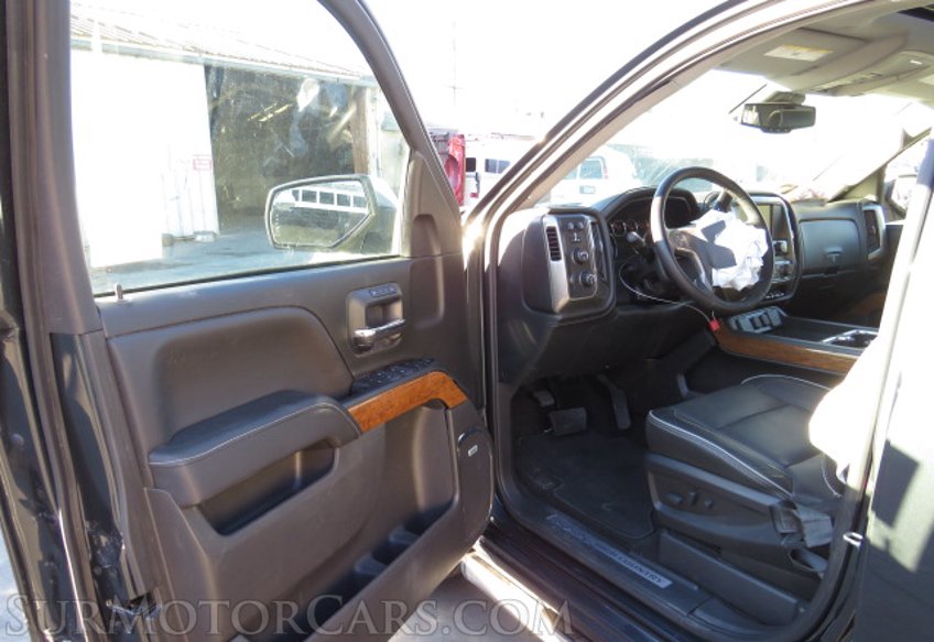 2018 Chevrolet Silverado 1500 - Image 24