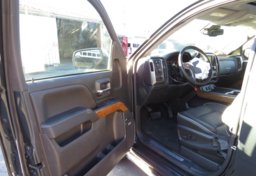 2018 Chevrolet Silverado 1500 - Image 24