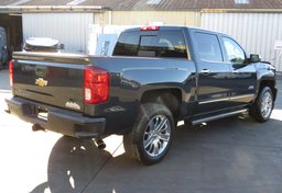 2018 Chevrolet Silverado 1500 - Image 10