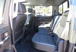 2018 Chevrolet Silverado 1500 - Image 32