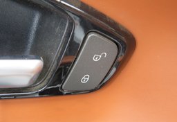 2015 Land Rover Range Rover Evoque - Image 40