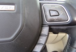 2015 Land Rover Range Rover Evoque - Image 32