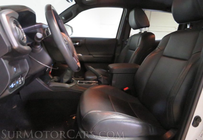 2022 Toyota Tacoma - Image 21