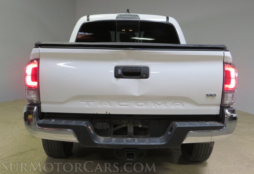 2022 Toyota Tacoma - Image 12