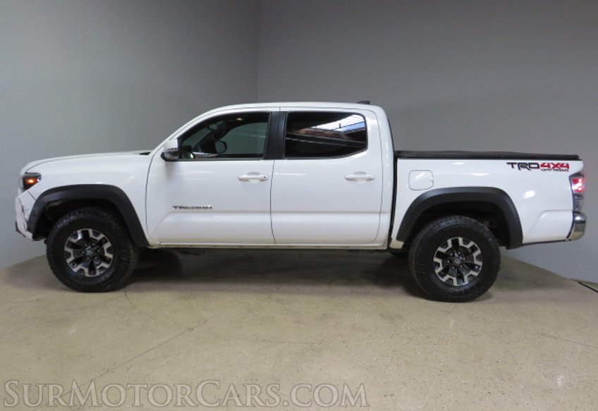 2022 Toyota Tacoma - Image 9