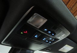 2022 Toyota Tacoma - Image 44