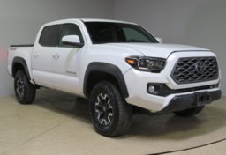 2022 Toyota Tacoma - Image 3